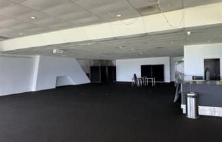 Premium, Large Format, Alexandra Park Tenancy