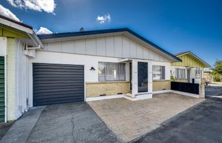 2/166 Gloucester Street, Taradale