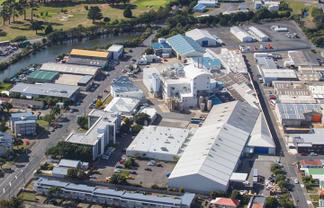 High Stud Warehouse in Central Location