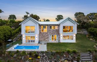 30 Pacific Cliffs Drive, Gulf Harbour