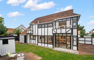 3/15 Swanson Road, Henderson