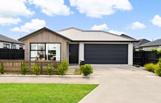 8 Kuinga Street, Milldale