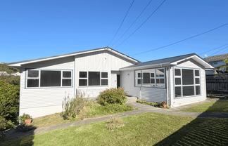 14 Angell Street, Johnsonville