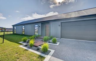 22 Eric Crozier Road, Darfield
