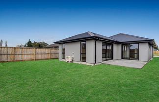 33 Wilkin Road, Ravenswood