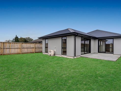 33 Wilkin Road, Ravenswood