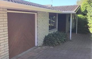 16 Huia Street, Waikanae