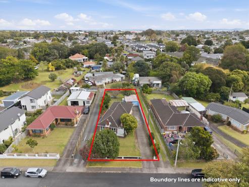 78 Hallberry Road, Mangere East