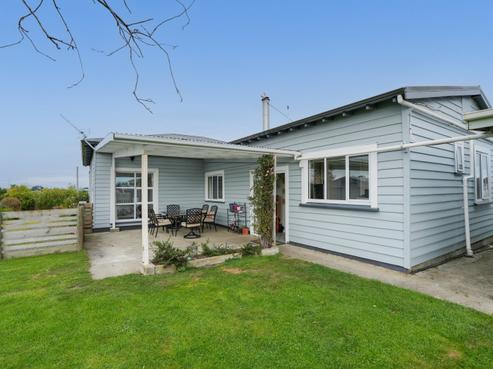 411 Flora Road East, Makarewa