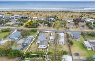 86 Rua Avenue, Waitarere Beach