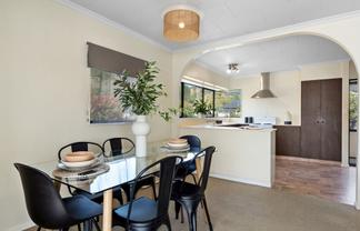 2 Brydon Way, THE WOOD