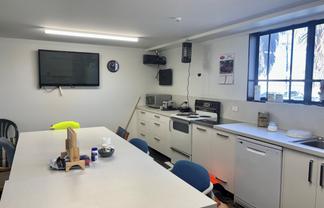 High Stud Warehouse + Secure Yard