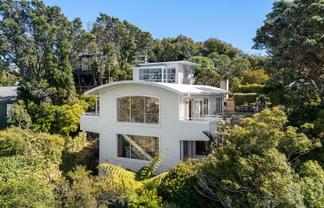 145 Barnard Street, Wadestown