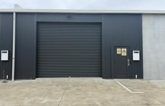 Industrial Unit in Superb Location