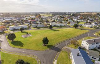 26 Devon Crescent, Bulls