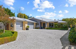 28 Wilkinsons Road, Harewood