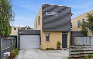 8B Burdale Street, Riccarton