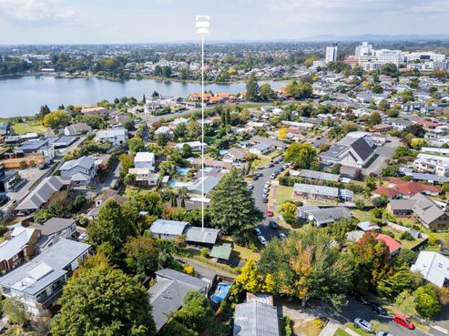 32A Kowhai Street, Hamilton Lake