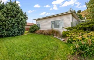 2 Kana Street, Mataura