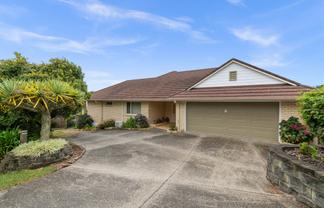 584 Redoubt Road, Flat Bush