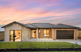 7 Awa Avenue, Helensville