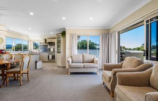 38 Francis Drive, Katikati