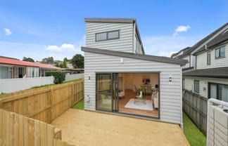 Lot 1-6/14 Hillsborough Road, Hillsborough