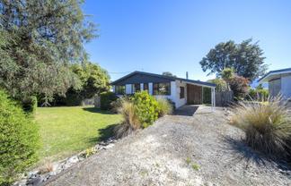 221 Milford Road, Te Anau