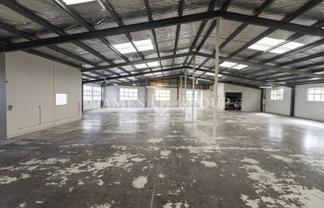 958m² Functional Warehouse + Yard