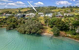 13 Okura River Road, Okura