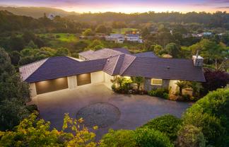 21 Carter Road, Oratia