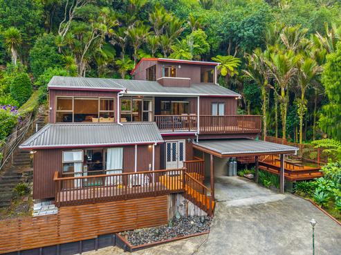 54 Wood Bay Road, Titirangi