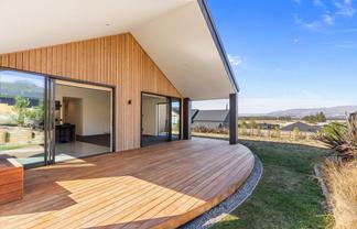 13 Magpie Place, Lake Hawea