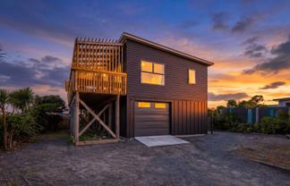 6 Arataki Grove, Waitarere Beach
