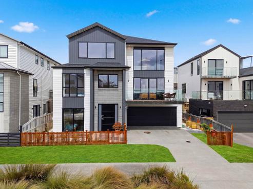 14 Cavalli Road, Long Bay