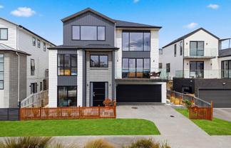 14 Cavalli Road, Long Bay