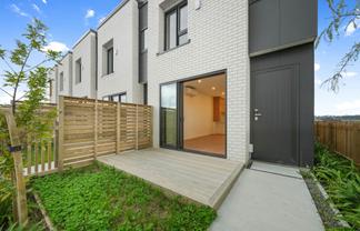 208-212 Henwood Road, Westgate