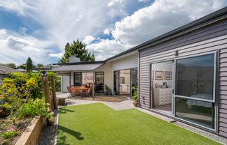 22 Edwin Grove, Bethlehem