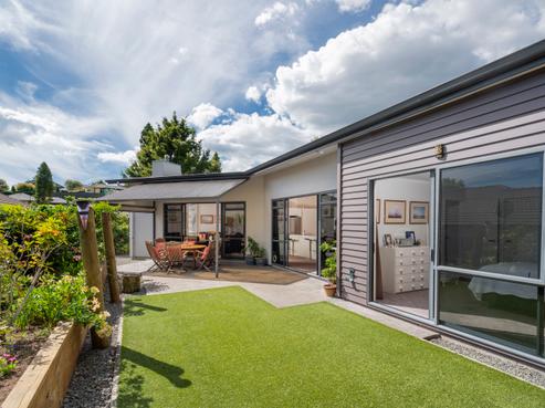 22 Edwin Grove, Bethlehem