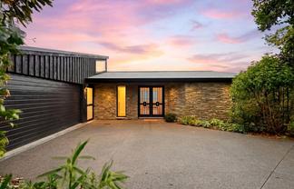 2/24 Revelation Drive, Clifton