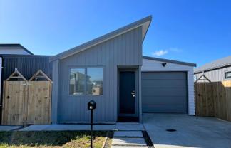 30 Clayden Shuttleworth Street, Takanini