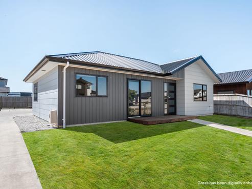 1/16 Tokerau Drive, Rototuna North