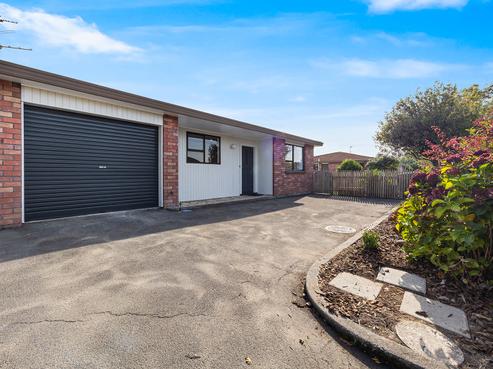 100 High Street, Solway