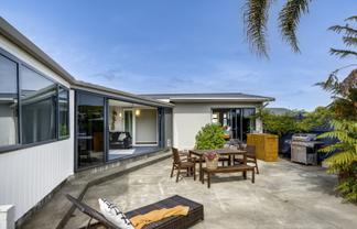 13 Howard Road, Taradale