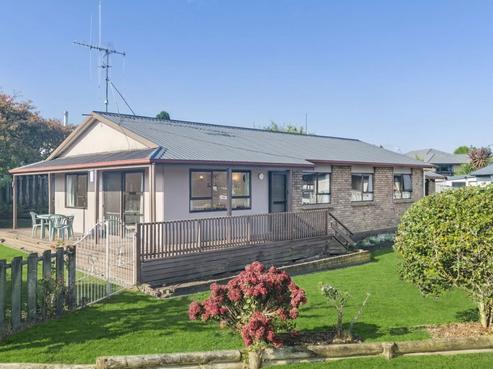 75 Gibson Road, Dinsdale