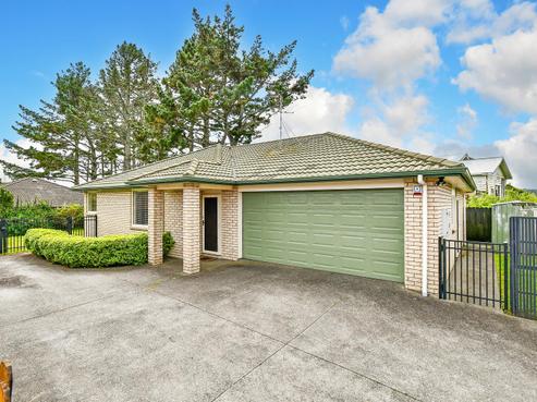 6 Richard Halse Drive, Manurewa