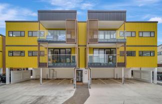 102/7 Newelm Lane, Flat Bush
