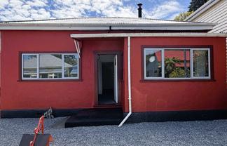 15 Threadneedle Street, Greymouth