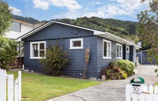 10 Gardiner Grove, Wainuiomata