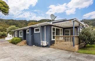 10 Gardiner Grove, Wainuiomata
